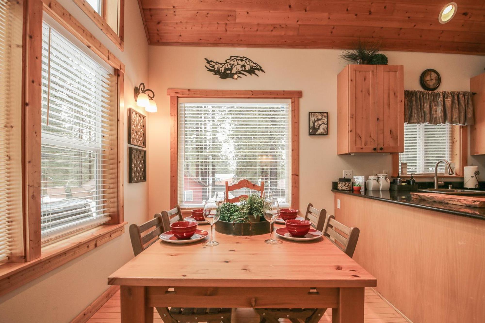 Cascade Adventure Cabin By Nw Comfy Cabins Leavenworth Exteriör bild